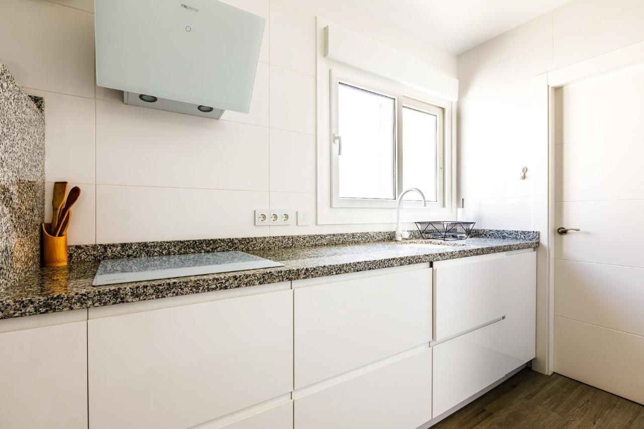 A&N Seaport Caleta Apartman Caleta De Velez Kültér fotó
